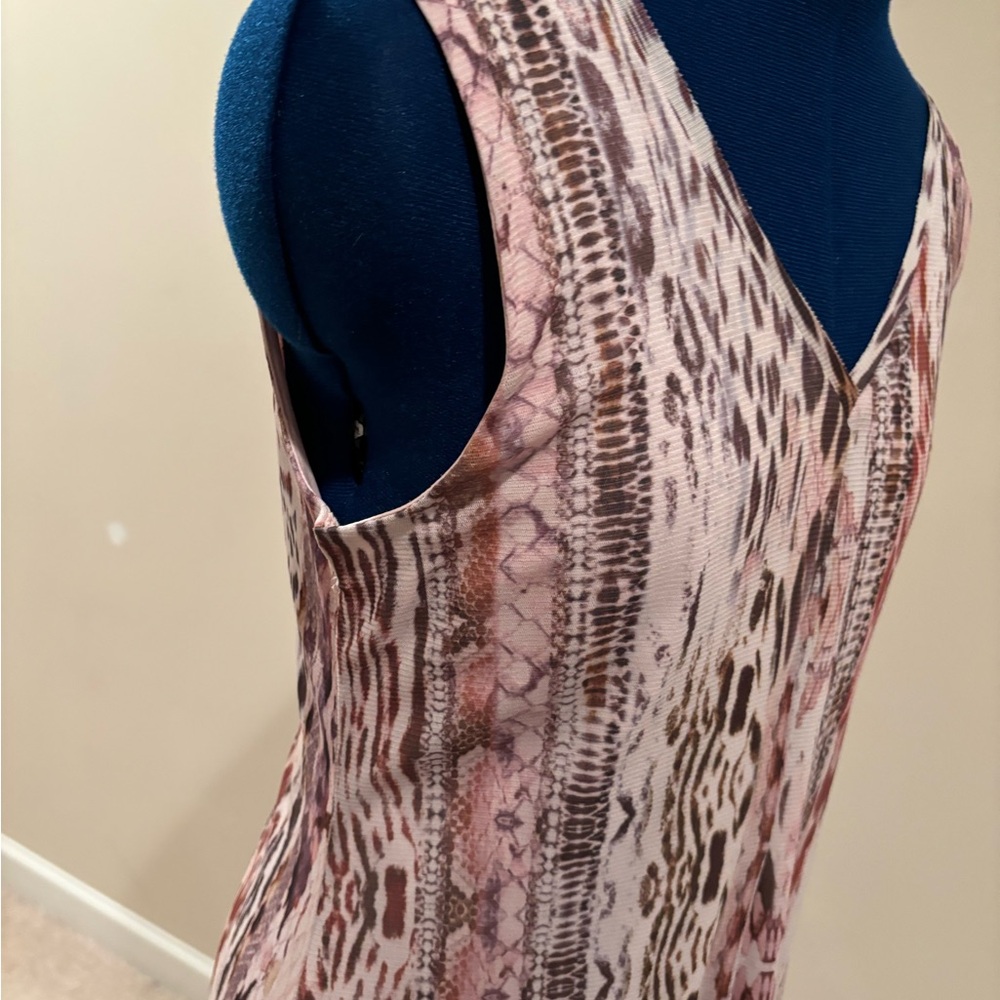 Dress - Picture 4 of 5